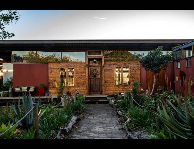 FARM FOR SALE IN THE CRAGS